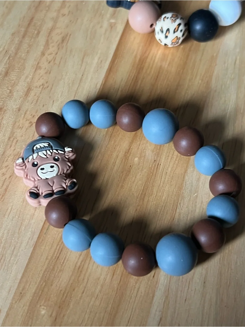 Kids Silicone Bead Teething Bracelet - Blue & Brown B156